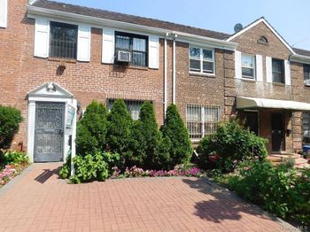 13928 Pershing Crescent