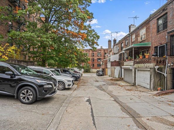 13928 Pershing Crescent, Jamaica NY 11435