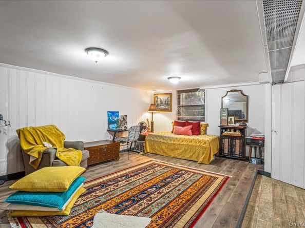 13928 Pershing Crescent, Jamaica NY 11435