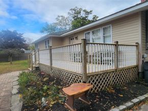 8 Astoria Road, Mastic Beach NY 11951