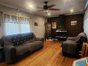 8 Astoria Road, Mastic Beach NY 11951