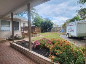 8 Astoria Road, Mastic Beach NY 11951