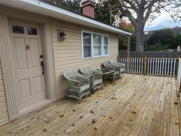 8 Astoria Road, Mastic Beach NY 11951