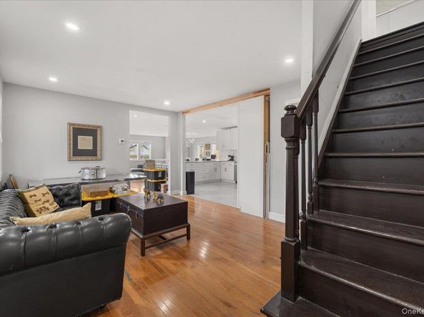 1136 west broadway, Hewlett NY 11557