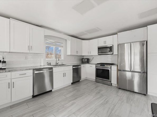 1136 west broadway, Hewlett NY 11557