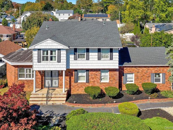 1538 10th Street, West Babylon NY 11704