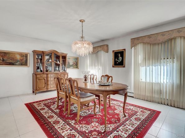 1538 10th Street, West Babylon NY 11704