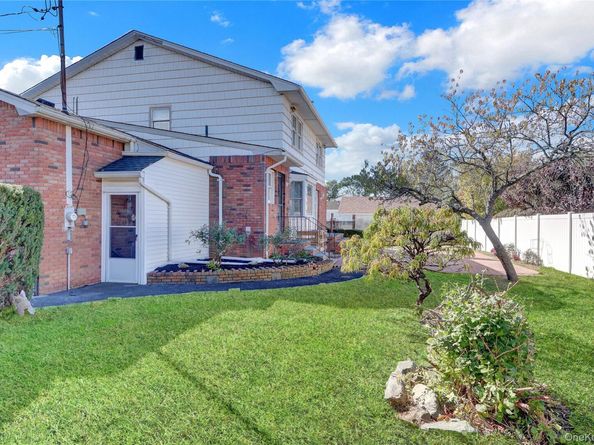 1538 10th Street, West Babylon NY 11704