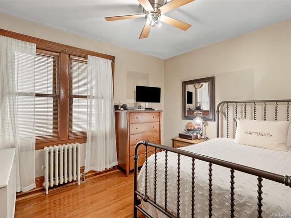1444 Gillespie Avenue, Bronx NY 10461