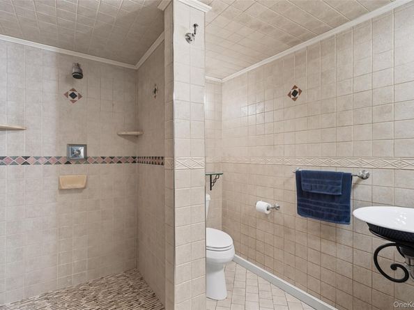 1444 Gillespie Avenue, Bronx NY 10461