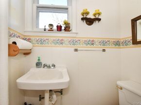 101 Wallace Street, Freeport NY 11520