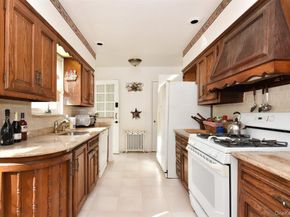 101 Wallace Street, Freeport NY 11520