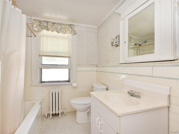 101 Wallace Street, Freeport NY 11520
