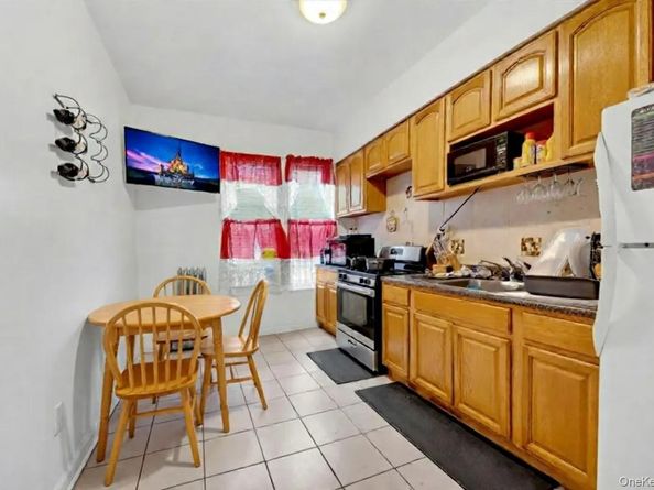 1506 E 172nd Street, Bronx NY 10472