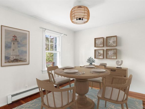5875 Peconic Bay Boulevard, Laurel NY 11948