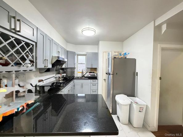 58-23 192nd Street, Fresh Meadows NY 11365