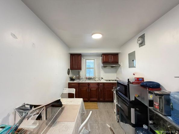 58-23 192nd Street, Fresh Meadows NY 11365