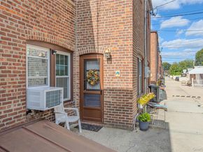 338 Bauer Place, Mineola NY 11501