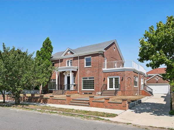 65 W Beech Street, Long Beach NY 11561