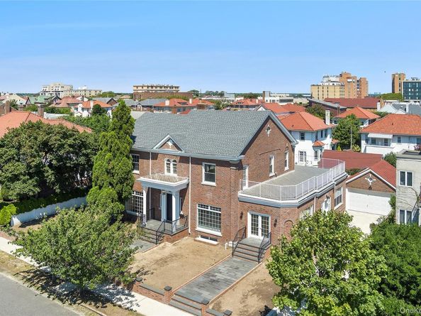 65 W Beech Street, Long Beach NY 11561