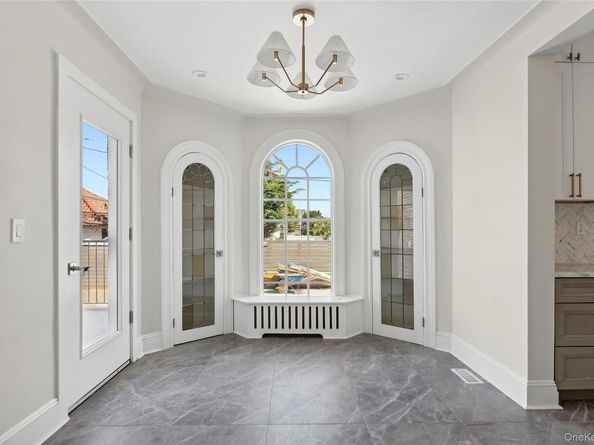 65 W Beech Street, Long Beach NY 11561