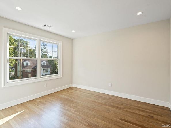 57 William Street, Bethpage NY 11714