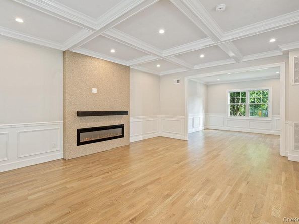 57 William Street, Bethpage NY 11714