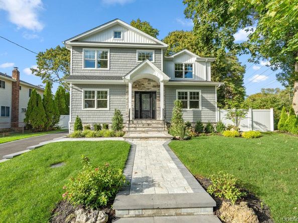 57 William Street, Bethpage NY 11714