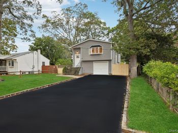 109 Rexmere Avenue