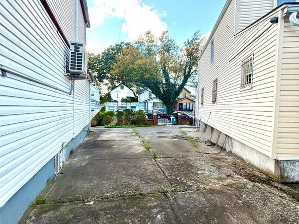 11409 135th Street, South Ozone Park NY 11420