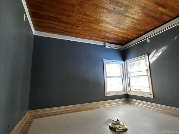 843 Jerusalem Avenue, Merrick NY 11566