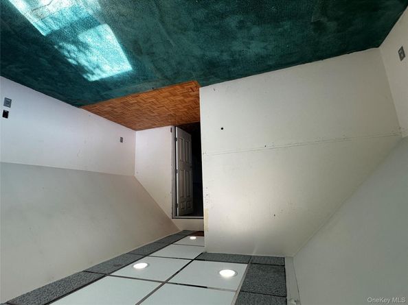 843 Jerusalem Avenue, Merrick NY 11566