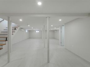 75-31 175th Street, Fresh Meadows NY 11366