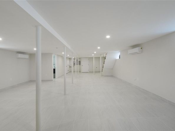75-31 175th Street, Fresh Meadows NY 11366