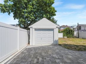 75-31 175th Street, Fresh Meadows NY 11366