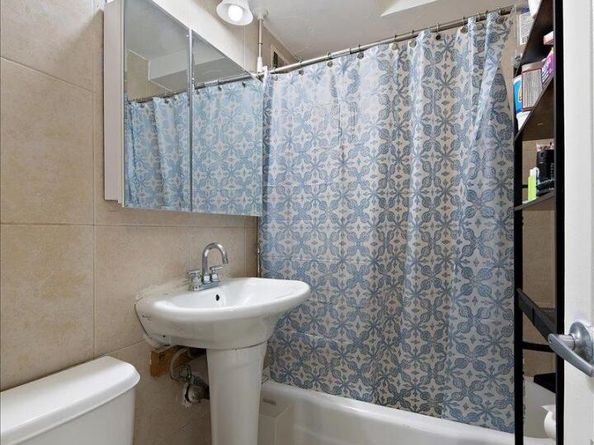 880 Boynton Avenue 13A, Bronx NY 10473
