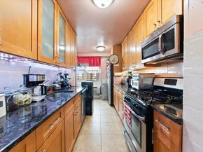 880 Boynton Avenue 13A, Bronx NY 10473