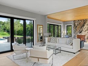 276 N Main Street, Southampton NY 11968