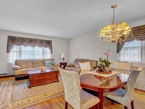 13042 NW 59th Avenue, Flushing NY 11355