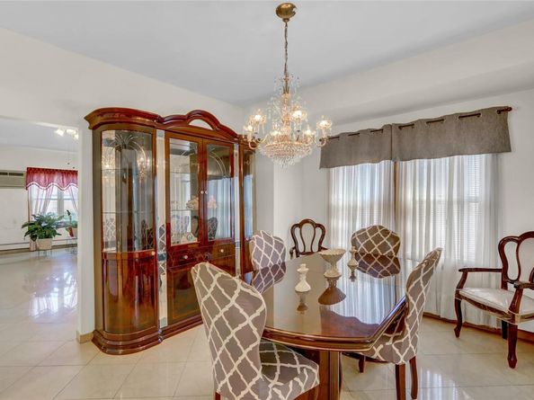 13042 NW 59th Avenue, Flushing NY 11355