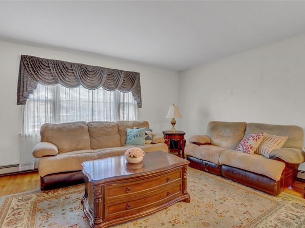 13042 NW 59th Avenue, Flushing NY 11355