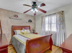 13042 NW 59th Avenue, Flushing NY 11355