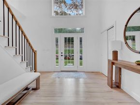 15 Deer Ridge Trail, Water Mill NY 11976