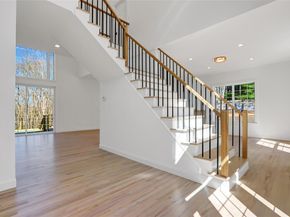 15 Deer Ridge Trail, Water Mill NY 11976