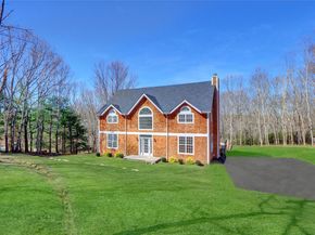 15 Deer Ridge Trail, Water Mill NY 11976
