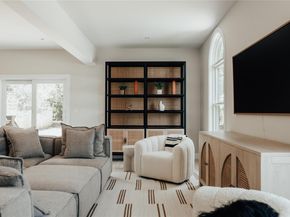 334 Noyack Road, Southampton NY 11968