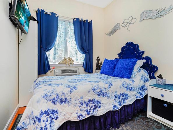 2695 Shell Road 3D, Brooklyn NY 11223