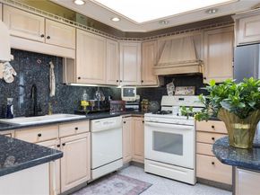3252 Waterbury Avenue 1, Bronx NY 10465