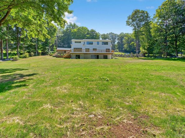 64 Stonehouse Road, Somers NY 10589
