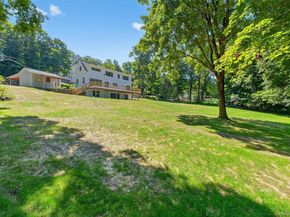 64 Stonehouse Road, Somers NY 10589